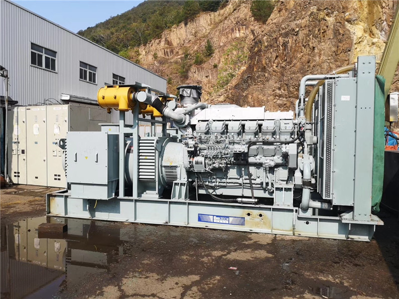 安多储能设备在应用领域拓展过程中面临哪些新的挑战？